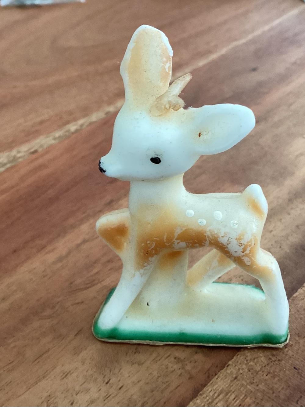 Vtg. 1950s Gurley Novelty Co. Christmas Fawn candle unlit molded paraffin wax